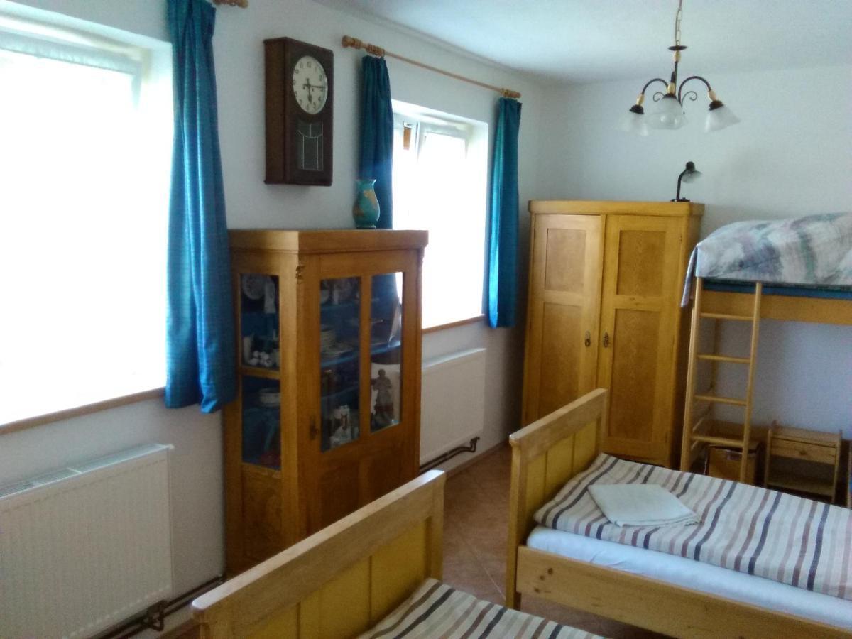 Pension Otevek Trhové Sviny Dış mekan fotoğraf